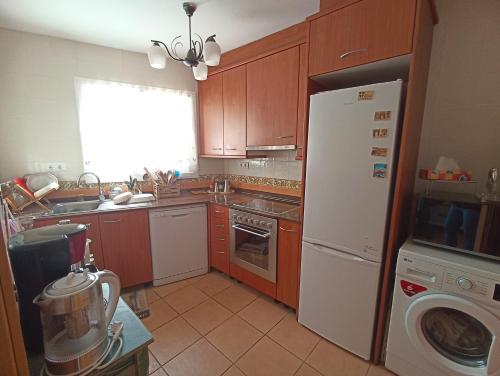 Konyha, Magnifique maison de plage in Parque de Montroig