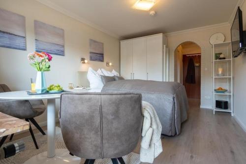 Haus-Schwanensee-Wohnung-27-Kajaknutzung-inklusive in Bosau