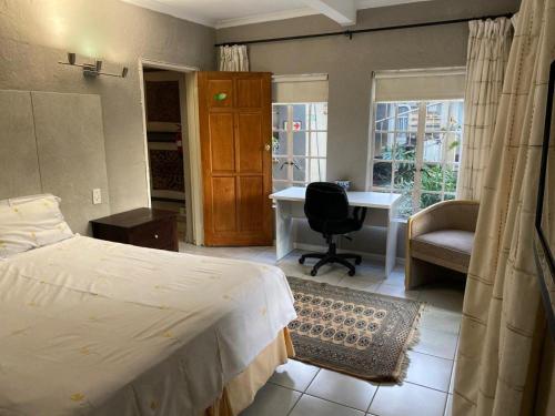 Terrace House Rivonia Room Type - Comfort Queen Room