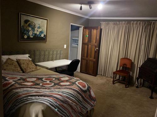 Terrace House Rivonia Room Type - Standard Queen Room