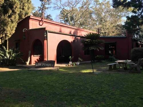 . Los Pinos, cálida casa de campo en Tomas Jofre