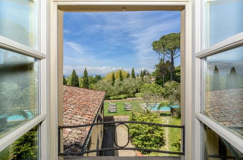 Classic Double Room with View