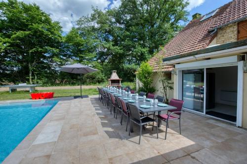 Crazy Villa Margotterie 58 - Heated pool - 2h from Paris - 30p