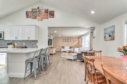 Bike To Beach: Centerville Home W/ Deck! - Barnstable, MA