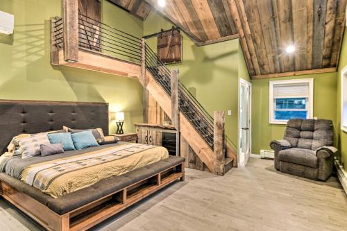 Waterfront Ashland Home about 2 Mi to Downtown! Waterfront Ashland Home about 2 Mi to Downtown!