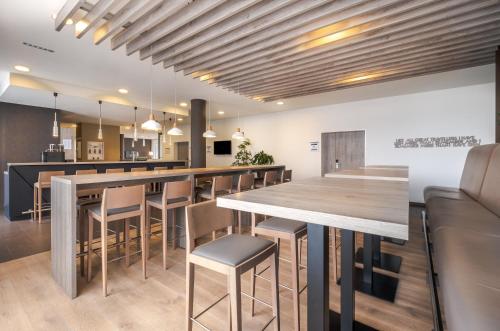 Holiday Inn Express Friedrichshafen an IHG Hotel - main image