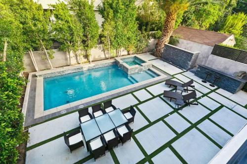Beverly Hills LUX Villa w. Pool, Rooftop & Parking, Los Angeles (fotografie 9)
