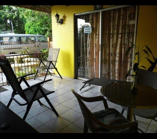 Facilities, Tonys Guest House in Port Of Spain