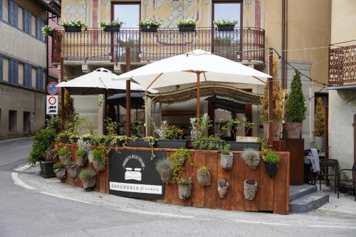 Iekārtas, La Piazzetta degli Artisti - Boutique B&B in Bossolasco