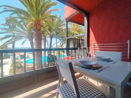  Sun Club Apartment on the Beach #4 in Playa del Aguila