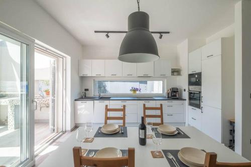 ห้องครัว, House Sparrow in วินทิยัน