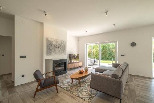 House Sparrow in วินทิยัน