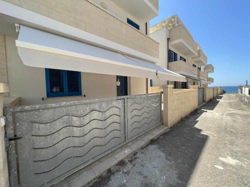 2 bedrooms, 2 beds