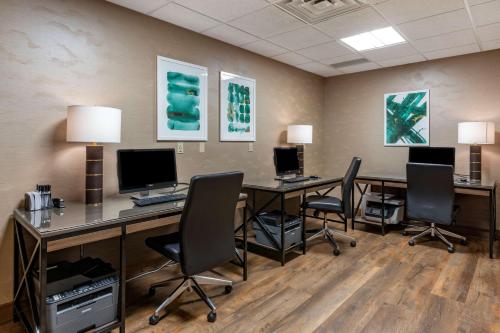 Best Western Premier Pasco Inn and Suites - image 14