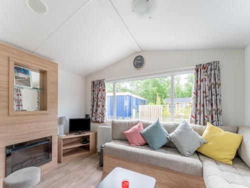  Relaxing holiday chalet by the water in Grou in Grou