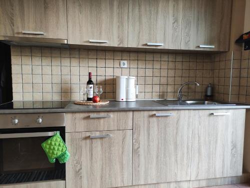 廚房, Stomio 4 Seasons Relaxing Apartment in 史圖米奧