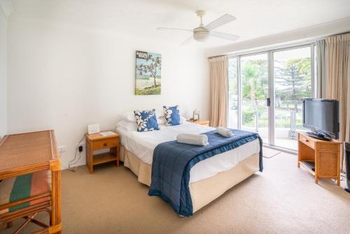 Cashelmara Beachfront Apartments