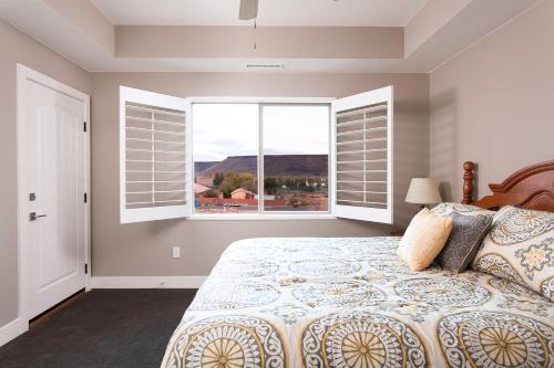 Stella's at Estancia - image 13