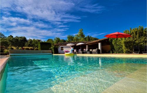 Awesome Home In La Roque Sur Cze With Outdoor Swimming Pool And 4 Bedrooms - Location saisonnière - La Roque-sur-Cèze