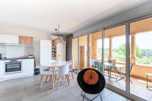Village Pont Royal en Provence - maeva Home - Appartement 3 pièces 6 person 914 - Location saisonnière - Mallemort