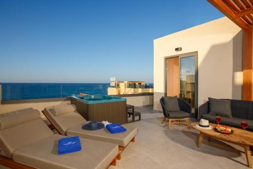 Hot tub, Palmera Beach Hotel in Hersonissos