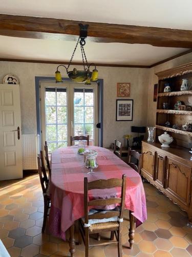 Chambres chez Nanou avec petit dejeuner in Chimay