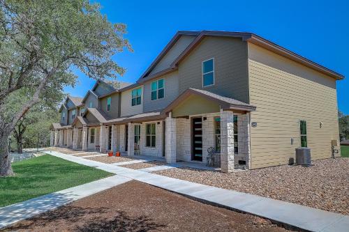 . Hogan Circle Condo #15