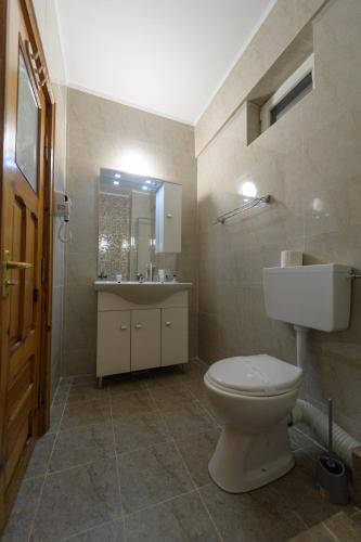 Hotel Cora - image 7