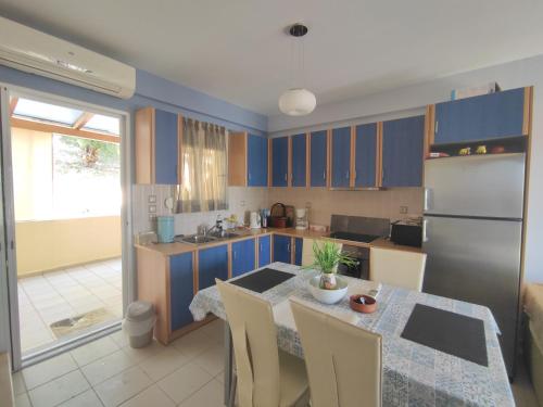 Kitchen, Seaside house in Paralia (Fanari)