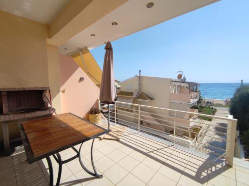 Balcony/terrace, Seaside house in Paralia (Fanari)
