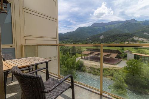 HOSTAL RIO ARA BELLOSTA by Vivere Stays - Ascaso