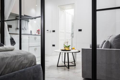 140 SQM Apartment with 4 units - GREAT FOR GROUPS - image 4