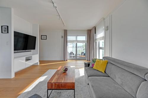 Seaside Mansion - Nadmorze - image 5