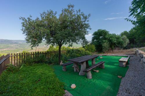 Kert, Masia Rural Canalisos in Adzaneta