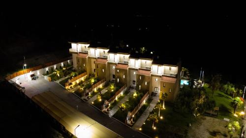 Pefkohori Golden Mountain Beach Villas