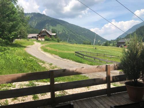 Bergdorf Riesner – Donnersbachwald, NV