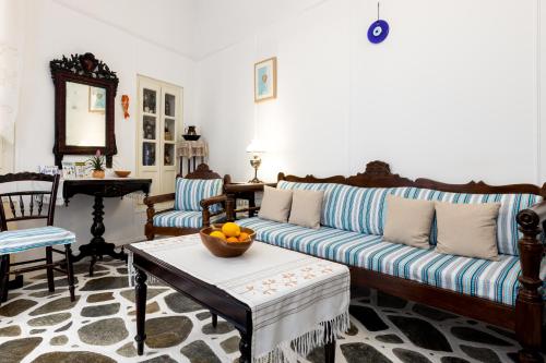 Hotel Dina in Parikia