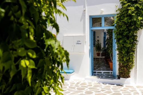 Hotel Dina 2