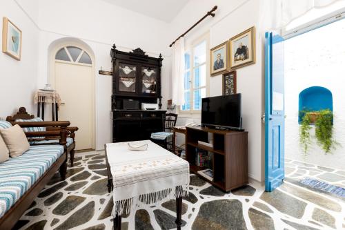 Hotel Dina 2