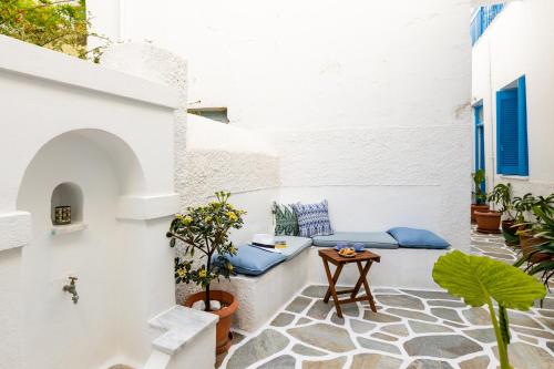 Hotel Dina – Parikia, UT