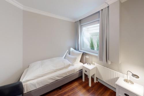 Apartment with Terrace image 5