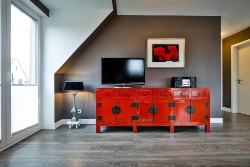 Luv - image 5