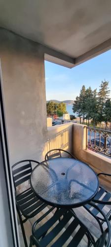 Apartment with Balcony image 10
