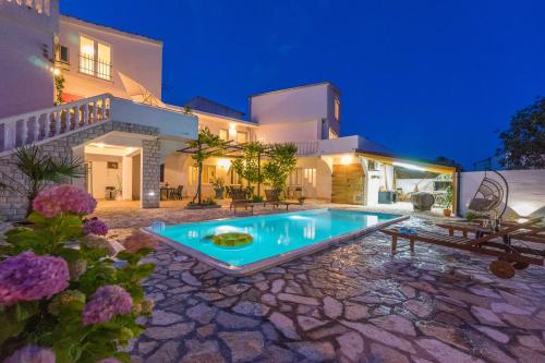 Apartments Barbara - image 10