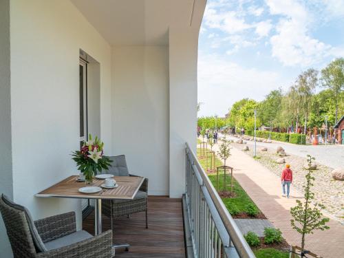 Apartment with Balcony image 8