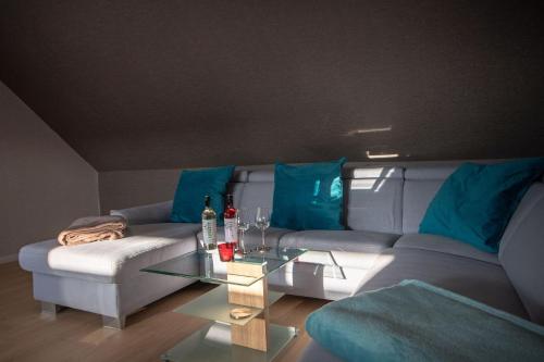 Heimathafen-Ferienwohnung-fuer-2-Personen-in-zentraler-Lage - image 7