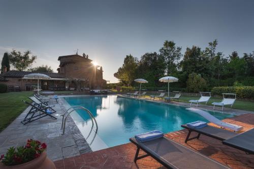 Svømmebasseng, CASALE DEI GIRASOLI 14, Emma Villas in Borgonuovo