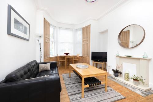 JOIVY Charming Apartment near Leith Links with Patio, Edinburgh (fotografie 6)