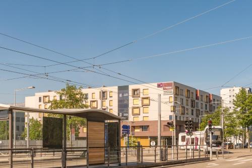 Comfort Suites Universités Grenoble Est - main image