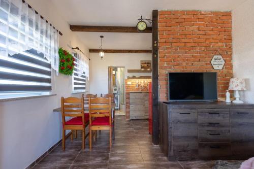 Studio apartman T and T in Razanac